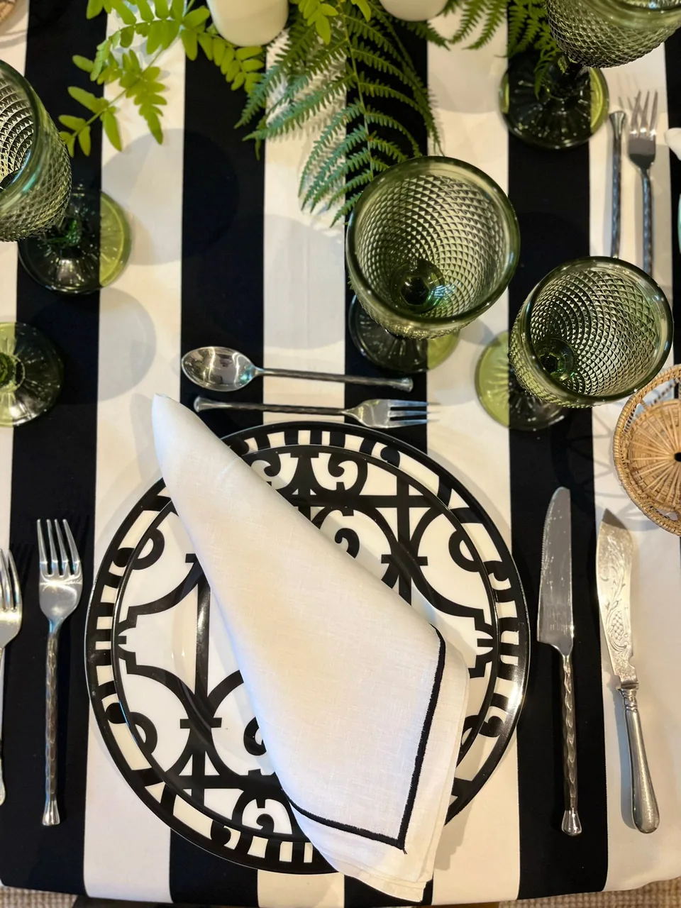 Servilletas Serie Rayas Almuerzo 50 x 50